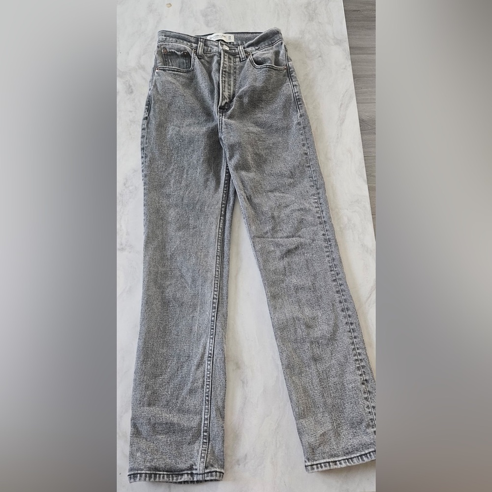 Abercrombie and Fitch The Ankle Straight Ultra High Rise Jeans Regular Length